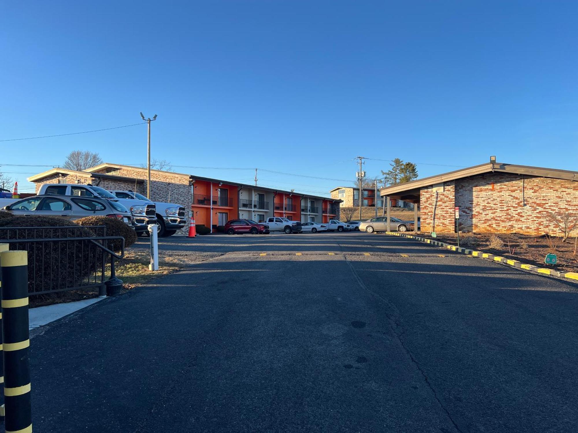 Travelodge By Wyndham Wytheville Kültér fotó